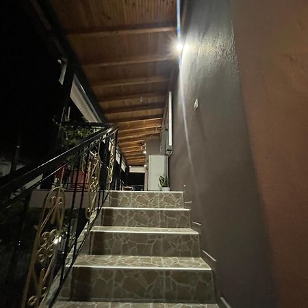 Pandeklare Appartement Prínos Buitenkant foto