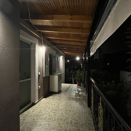 Pandeklare Appartement Prínos Buitenkant foto