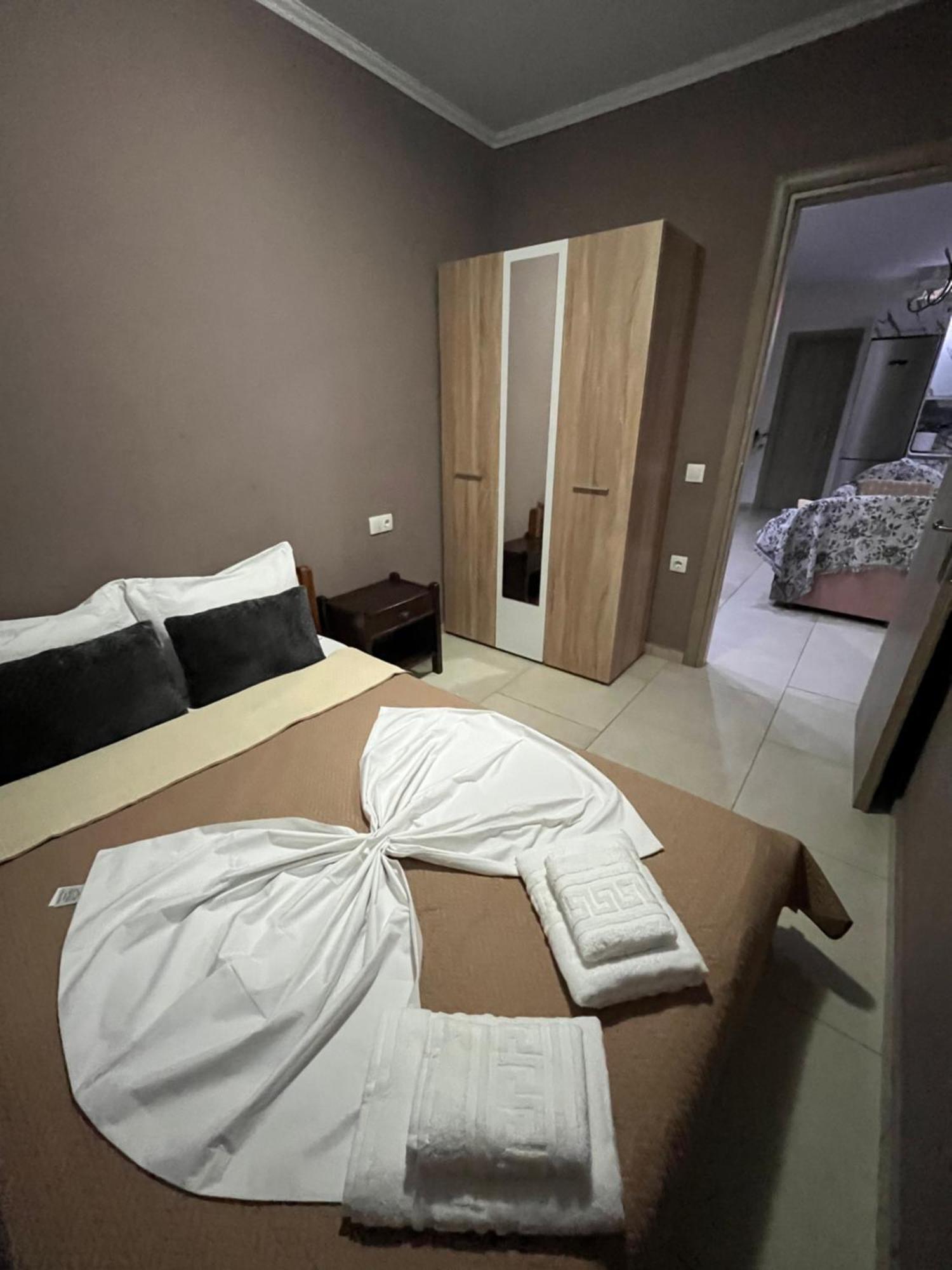 Pandeklare Appartement Prínos Buitenkant foto
